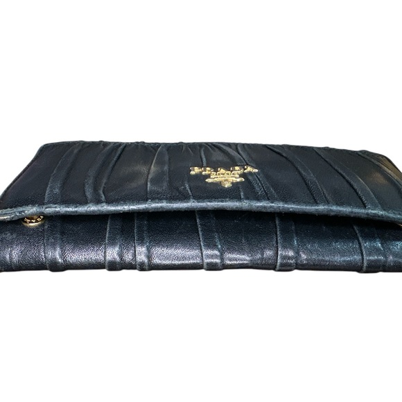 Prada Nappa Gaufre Wallet - Picture 12 of 13